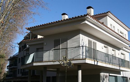Hotel L'Ast Banyoles Extérieur photo
