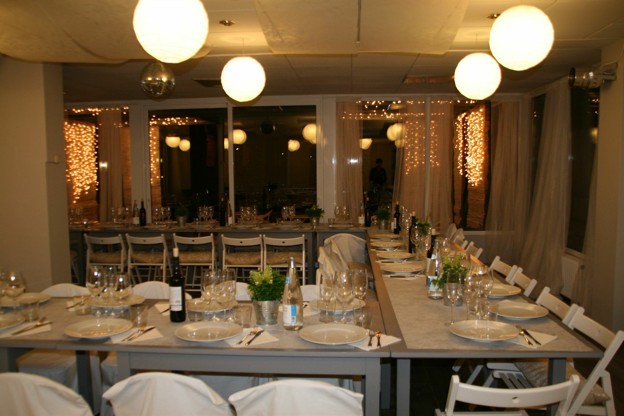 Hotel L'Ast Banyoles Extérieur photo